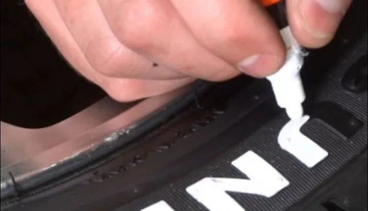 Plumón / marcador para llantas